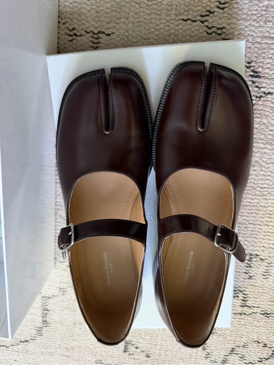 Maison Martin Margiela Shoes - Maison Martin Margiela Tabi Leather Mary Jane